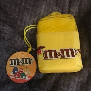 M&M M&M’s Children’s Child's Kids' Yellow Poncho with Carry Pouch One Size NWT